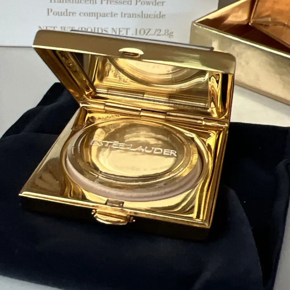 Estee Lauder America The Beautiful 2002 Powder‎ Compact NIB flag gold